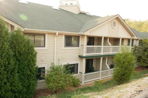 Hidden Valley Inn - Indiana