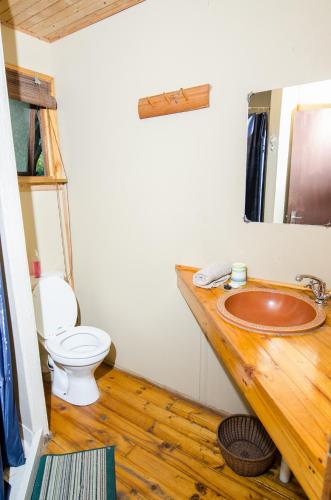 2 bedrooms, 5 beds