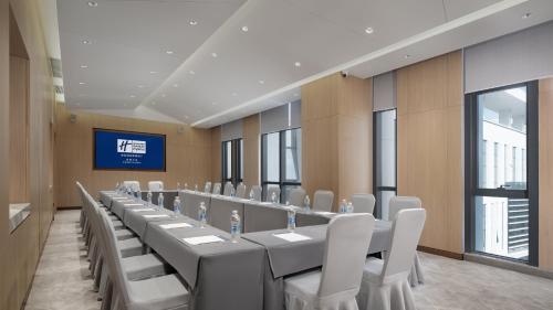 Holiday Inn Express Shunde Daliang, An Ihg Hotel — hotel in No. 62 Huanshi East Road Daliang, Foshan CN, 528300