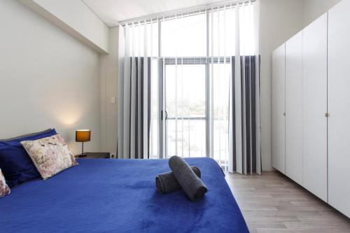 Two-Bedroom Apartment image 4