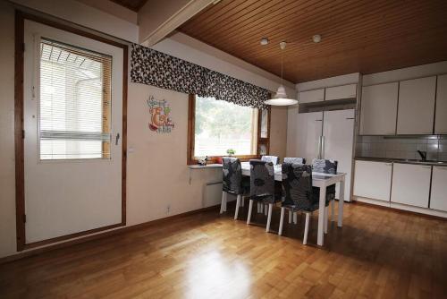 Holiday Home - Detached house 108m2, 3 rooms, 1 living room, Sauna