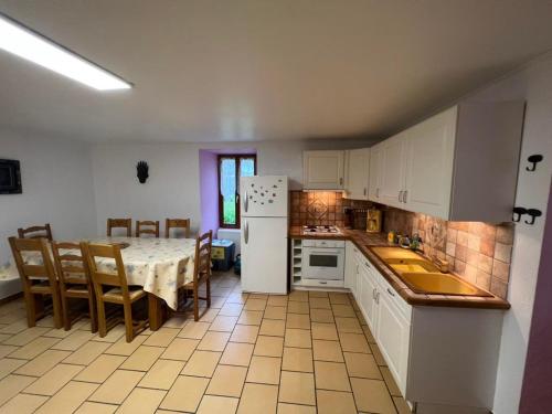 Gite la Rose - in the heart of the Dordogne for 8 people