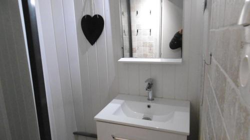 浴室, Appartement LE COURS in 巴邦塔納