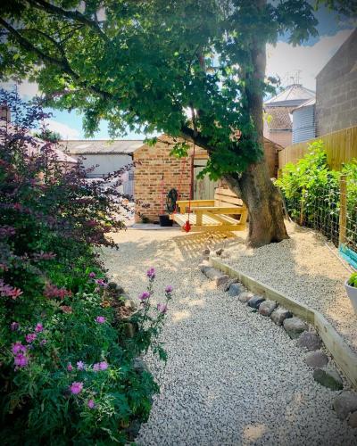 Picture of Beautiful Country Retreat For 6, With Free Parking