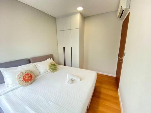 Sky Suites KLCC by PNUT - image 6