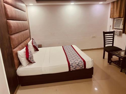 Hotel Cozy Cave Delhi Aiport