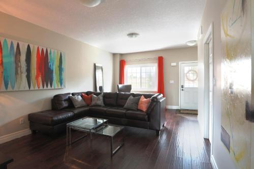 Boardwalk Homes Executive Suites Kitchener