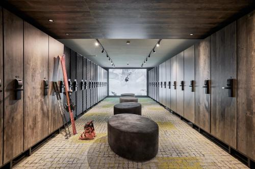 Utvendig, Riders In                                                                                  in Sölden