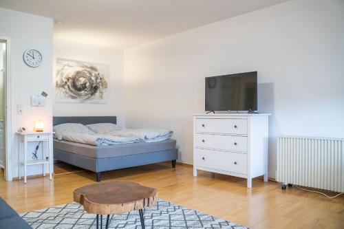 Apartment und WG-Doppelzimmer Sonnenhalde