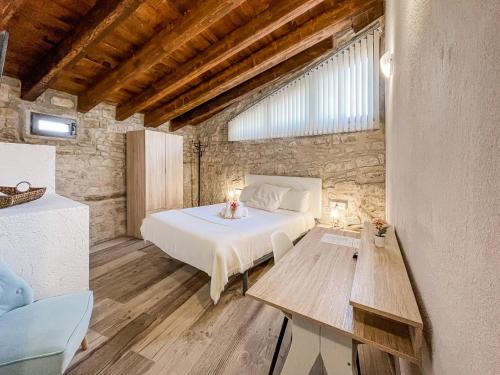  El Forn de Freixenet con servicios de un hotel in Lleida