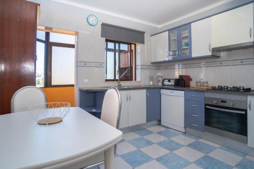 HAMALL Host in Sao Sebastiao