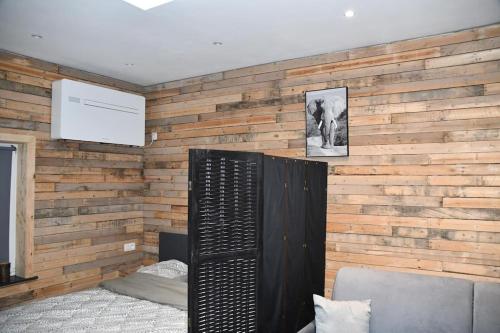 Logement in wood (400 mètres de Pairi Daiza), Bolignies (photo 9)