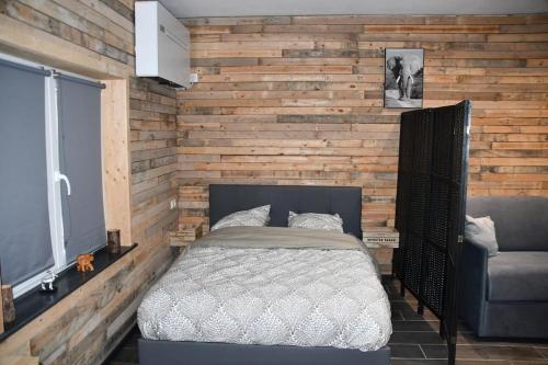 Logement in wood (400 mètres de Pairi Daiza), Bolignies (photo 10)