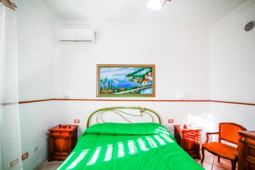 Sole Holiday House in Scala