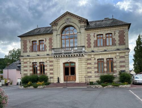 Maison de la Calonne - Riverside house & terrace