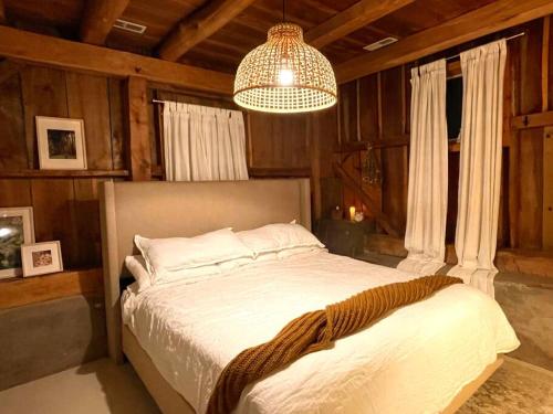 Beautifully restored five bedroom historic barn
