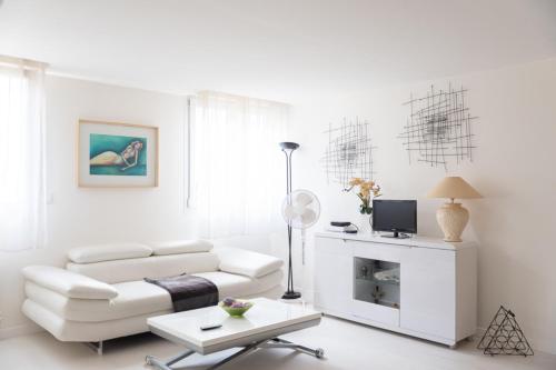 Spacious and very bright apartment - Location saisonnière - Saint-Ouen-sur-Seine