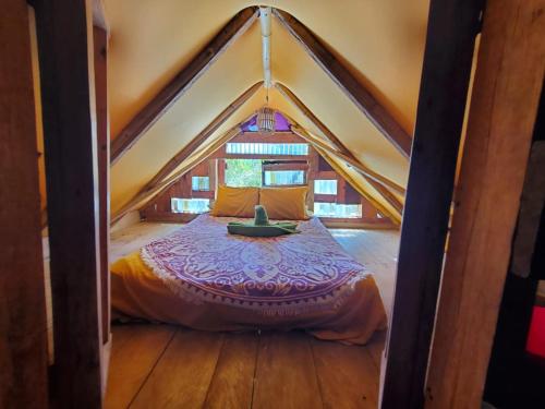 Derek's Place Eco-Lodge in Little Corn Island
