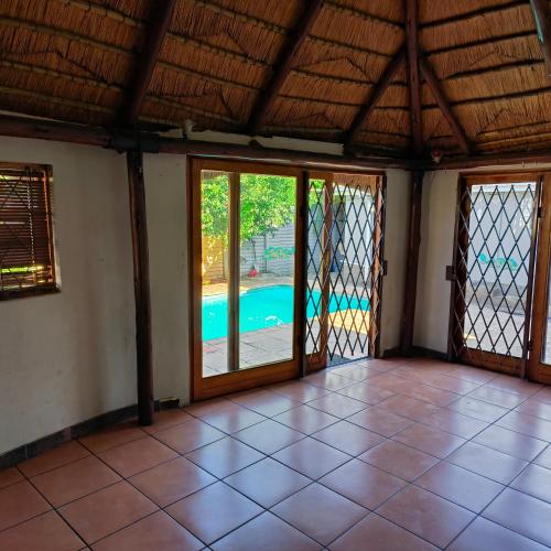 수영장, No 12 in 루스텐버그