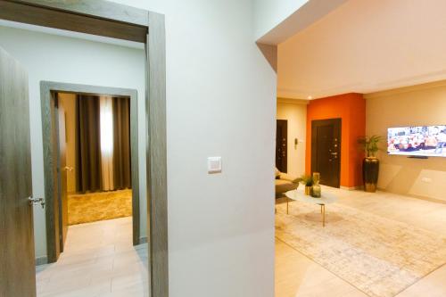 บริการและสิ่งอำนวยความสะดวก, Accra Luxury Homes @ Achimota in เทซาโน