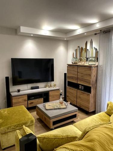Shared lounge/TV area, Appartement calme proche Bastia in Ville-di-Pietrabugno