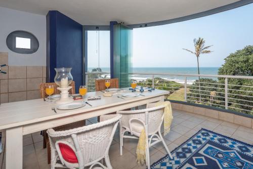 INDIGO BAY 24