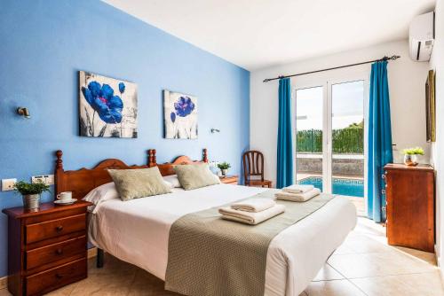 Three-Bedroom Villa image 6