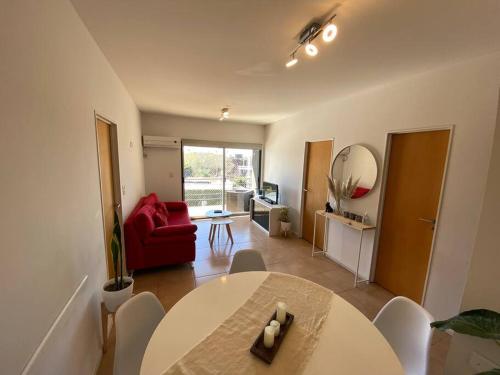 Departamento centrico en Tigre con Piscina y cochera incluida