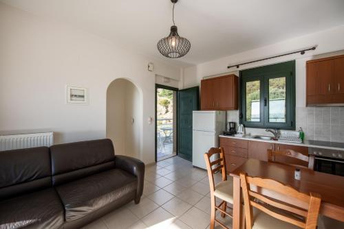 virtuvė, Portela Apartments Kampoula in Viannos