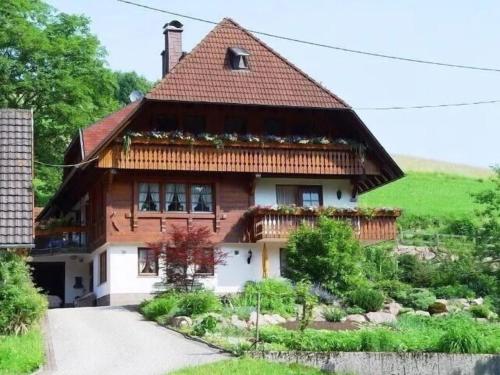 B&B Gutach - Lovingly furnished holiday apartment in our Black Forest house - Bed and Breakfast Gutach