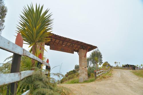 MIRADOR DE MARCURA