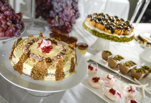 Hotel Sans Souci - main image