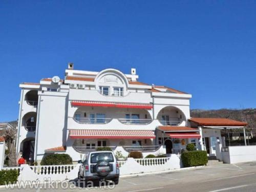  Guest house Garfild 2 in Novi Vinodolski