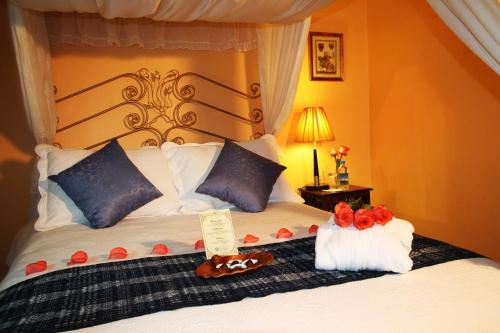 Double Room image 2