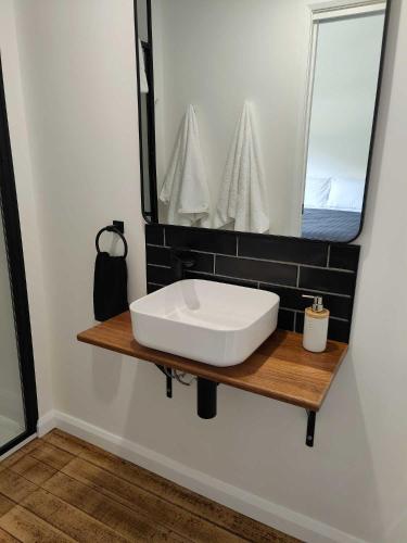 Fürdőszoba, The Dorset Hotel in Derby