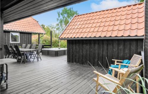 Cozy Home In Juelsminde With Sauna