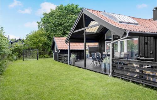 Cozy Home In Juelsminde With Sauna