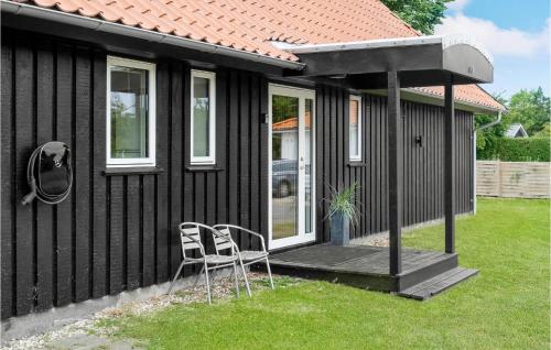 Cozy Home In Juelsminde With Sauna
