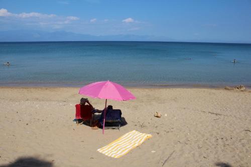 FILOXENIA Apartment 6 in Mirtia