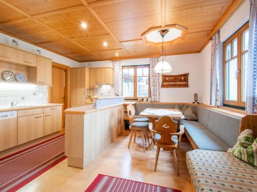 Chalet in Kaltenbach near Ski Lift, Kaltenbach (fotografie 10)