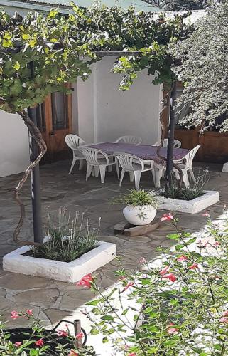 Balcony/terrace, Zonnenstrahl Selfcatering Holiday home & Caravan Park in Nieu-Bethesda