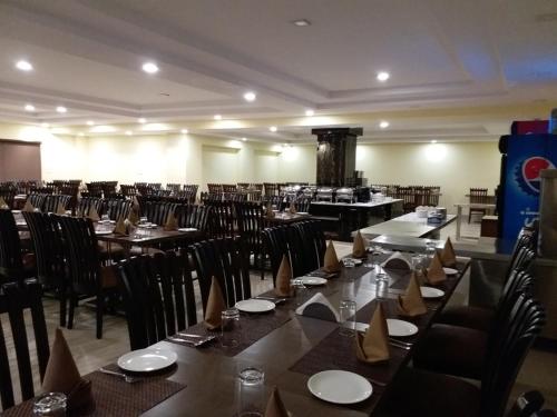 Hotel Sravasti Residency in Ikauna