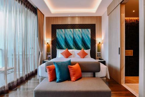 room detail thumbnail 0