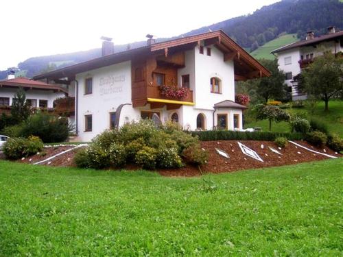 Landhaus Barbara - Apartment - Ramsau im Zillertal