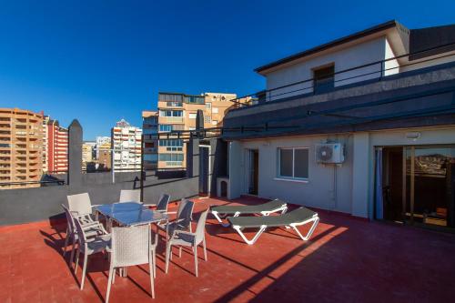 Three-Bedroom Apartment (6-8 Adults) - Penthouse image 10