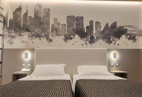 Deluxe Twin Room image 4
