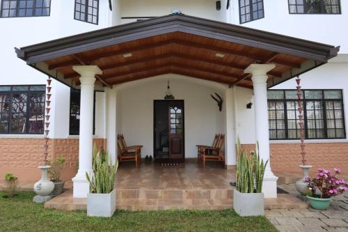 A szálláshely kívülről, Hill Crest Holiday Bungalow in Diyatalawa