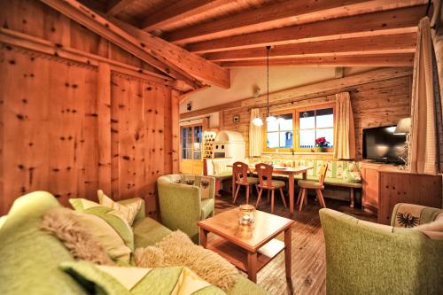 Luxury Chalets Wiesenruh - image 7