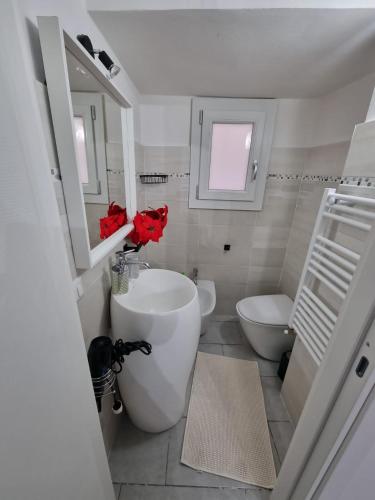 Bathroom, LamaisondeMaria in Castelpetroso