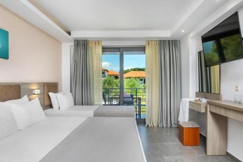 NewStory Luxury Suites Possidi